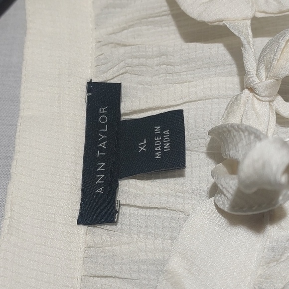 NWT Ann Taylor lightweight women's blouse US size XL - Picture 3 of 7